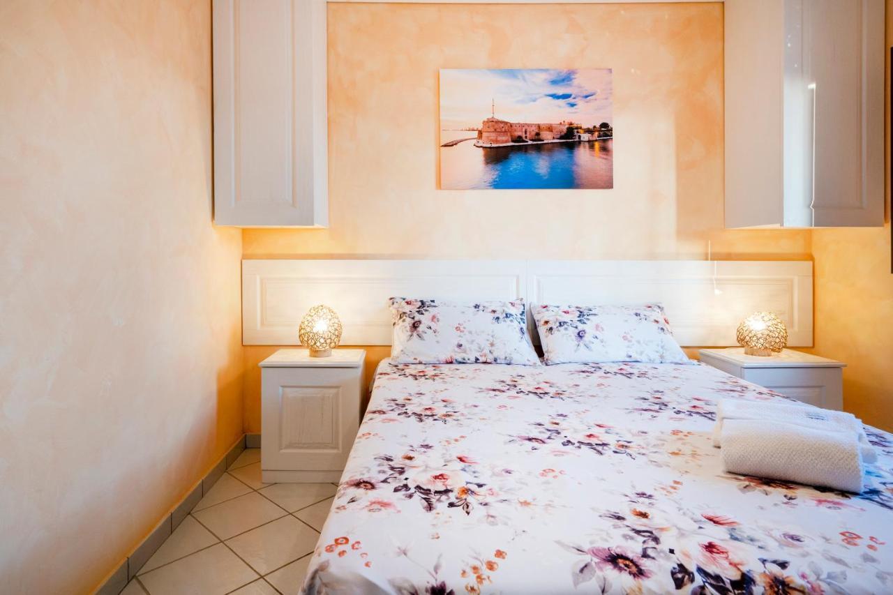 Bed and Breakfast Le Tre Sirene Порто-Чезарео Екстер'єр фото