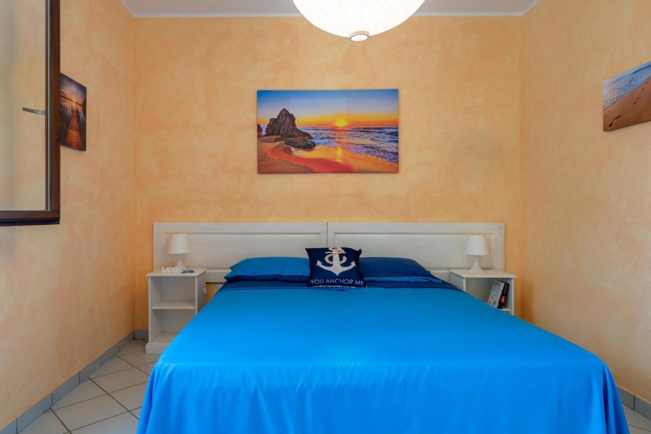 Bed and Breakfast Le Tre Sirene Порто-Чезарео Екстер'єр фото